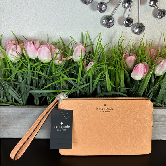 Kate Spade Pebbled Leather Large Wristlet Orange NWT
